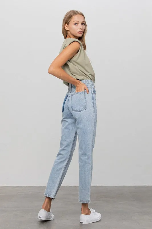 HIGH WAIST PREMIUM TAPERED JEANS