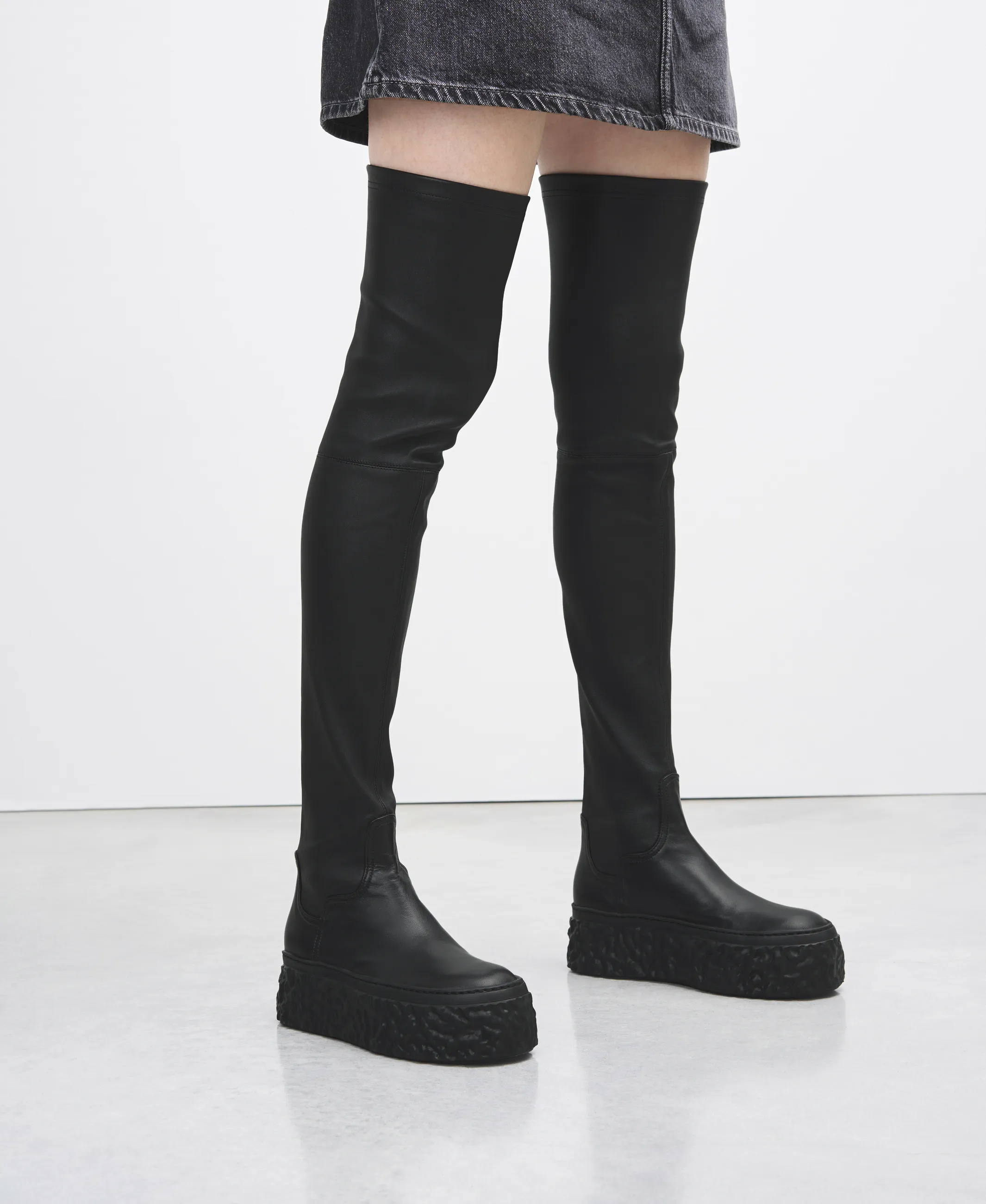 Magma Boot Stretch over-the-knee boot