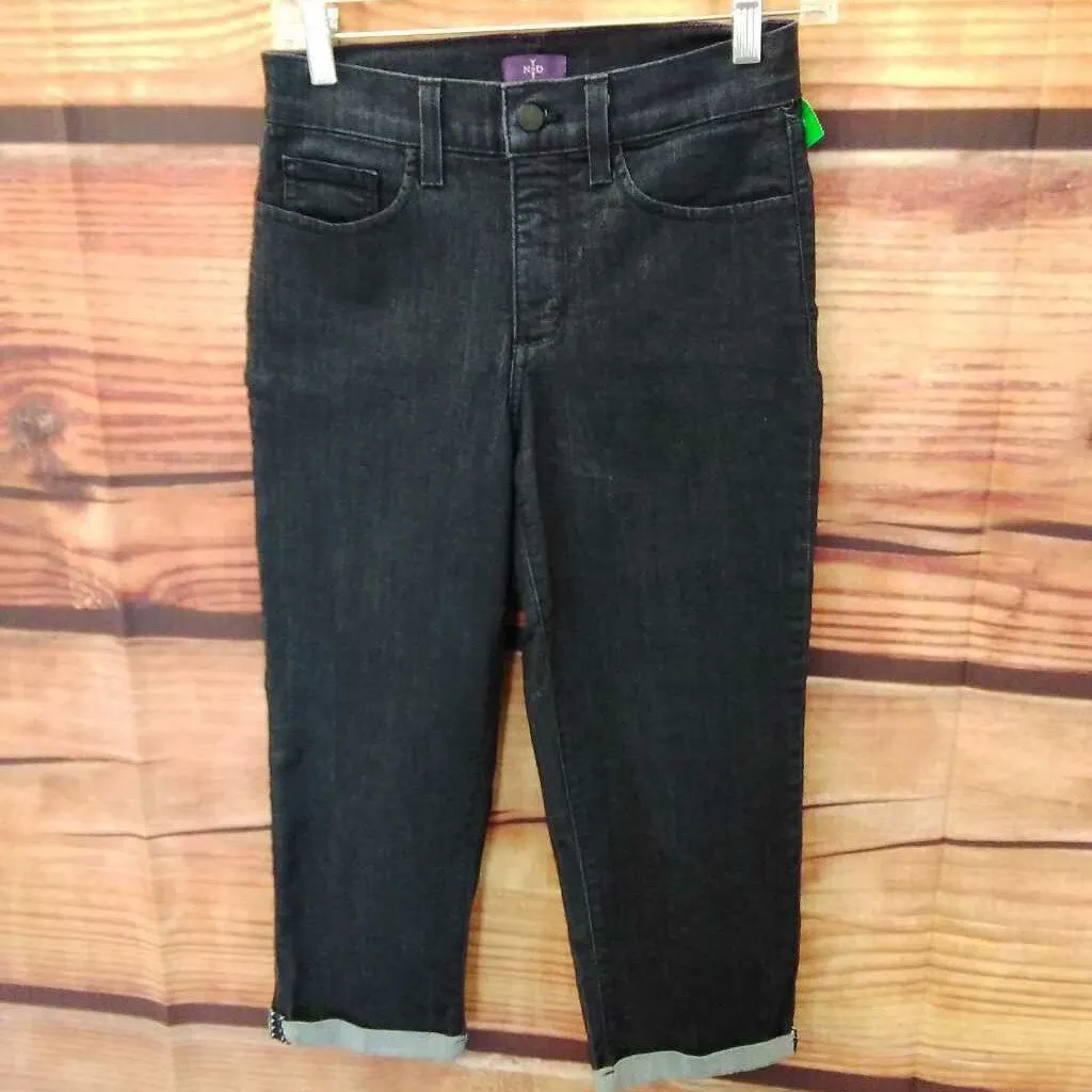 NYDJ DARK INDIGO CAPRIS SIZE 0 TCC