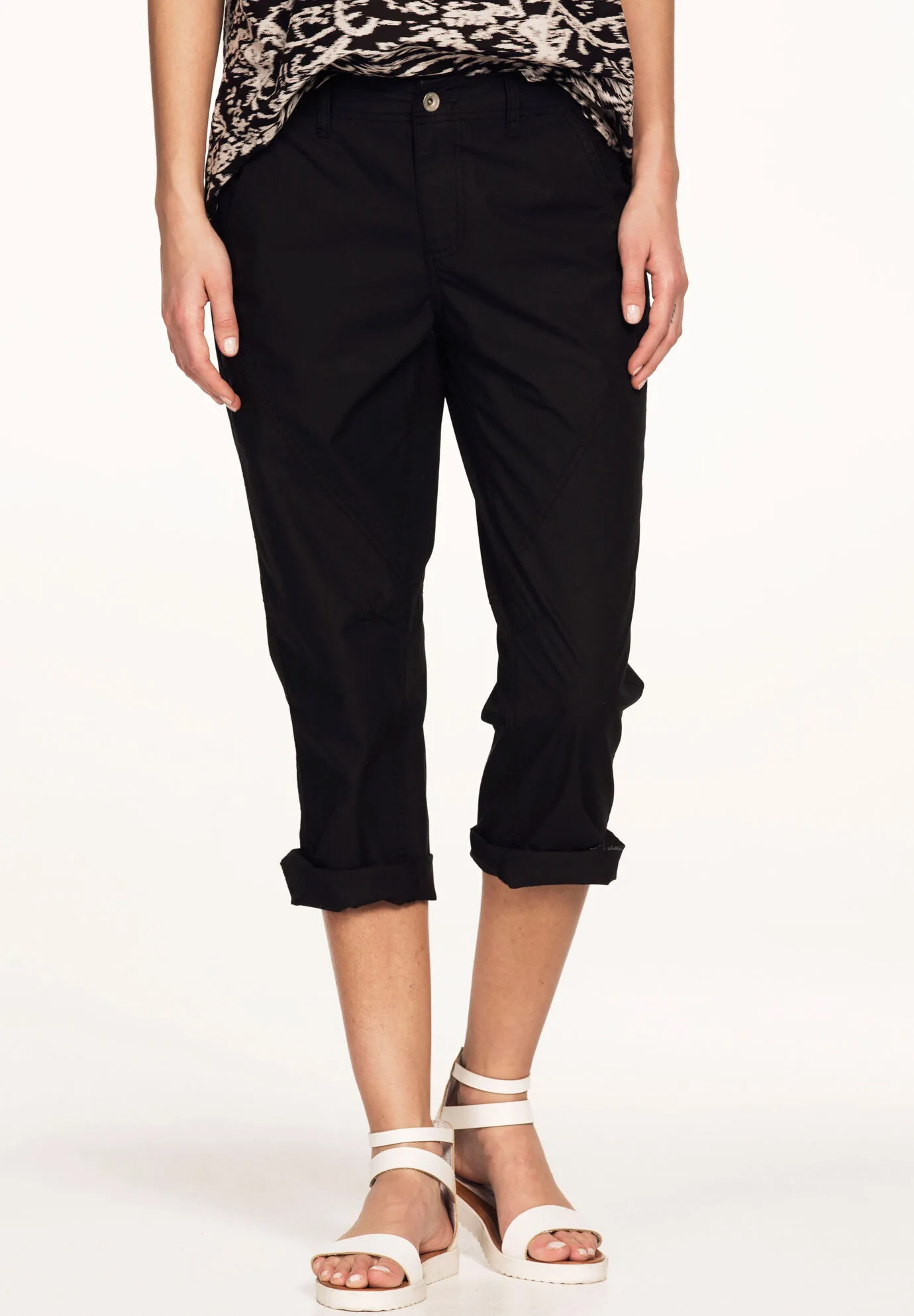 Seamed Capris