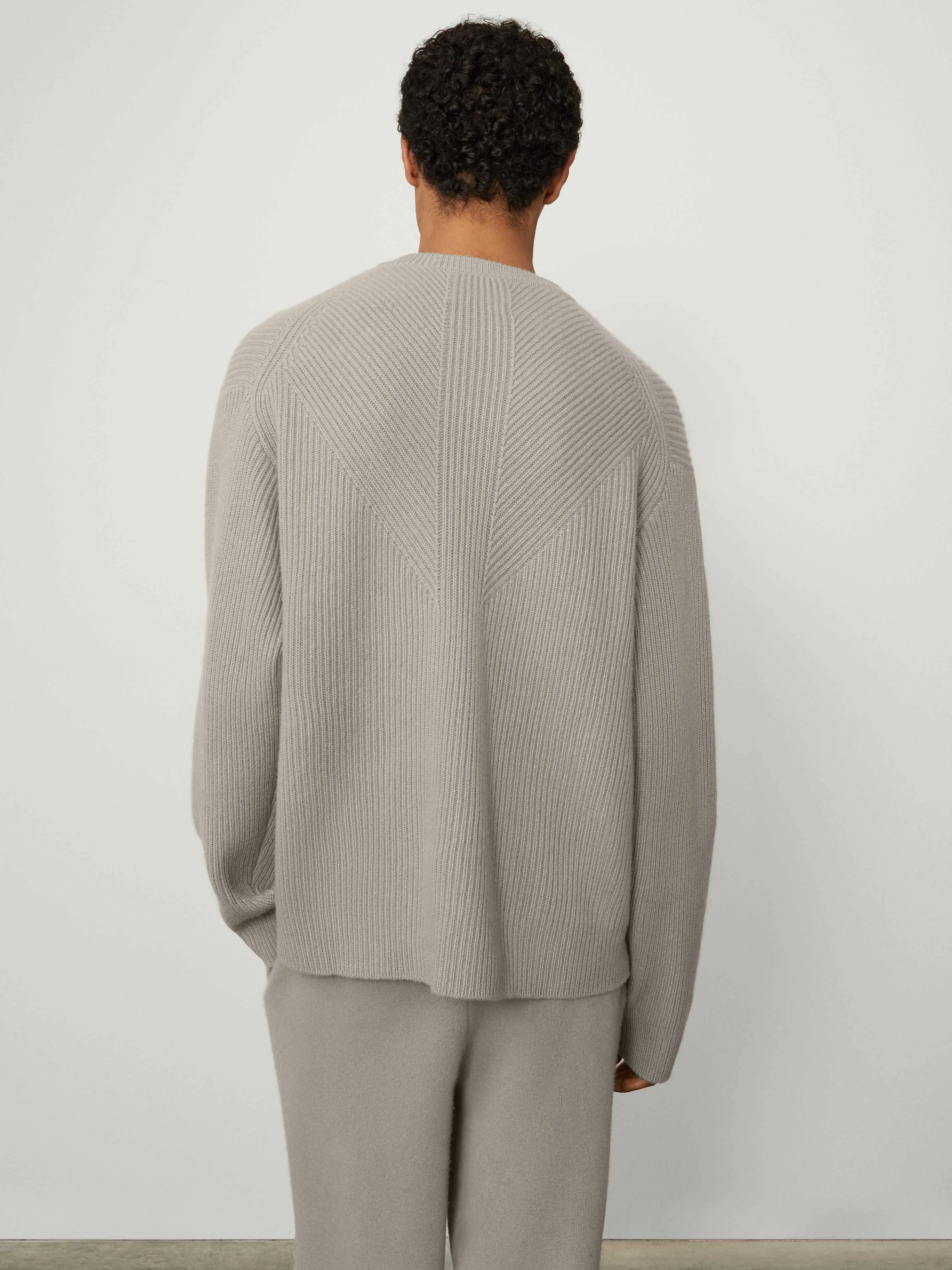 The William Sweater