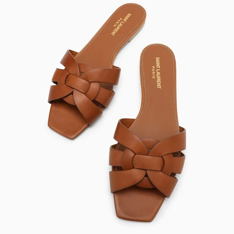 TRIBUTE SANDALS FLAT